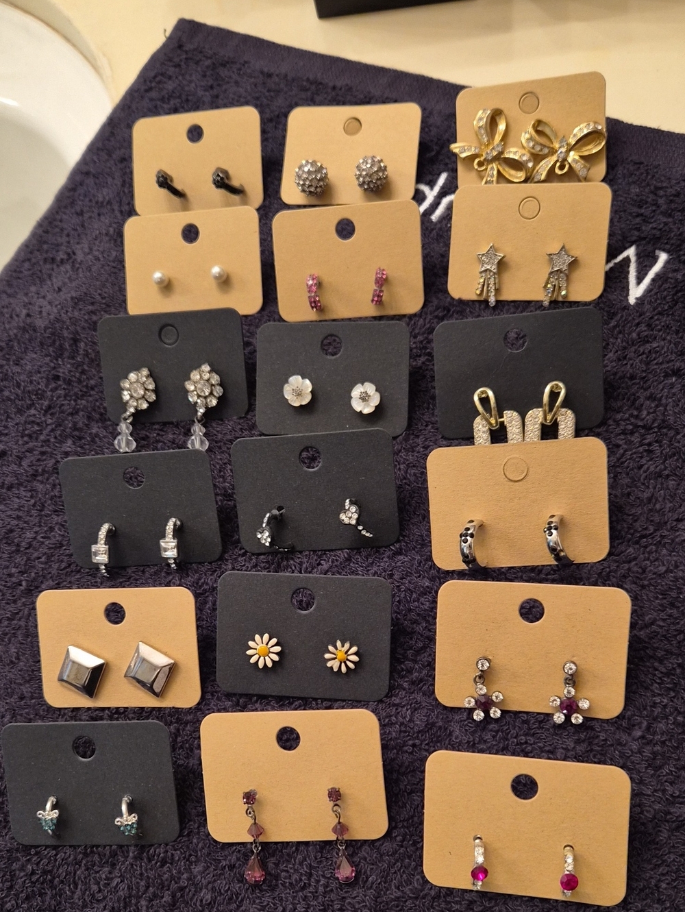 18 Pieces.Assorted Women's Crystal and Stud Earrings - Pink, Gold, Silver, White